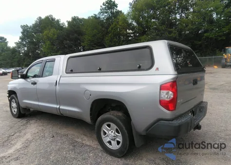 2014 Toyota Tundra Sr 5.7L V8 из США, поврежденный, VIN 5TFCY5F11EX016970